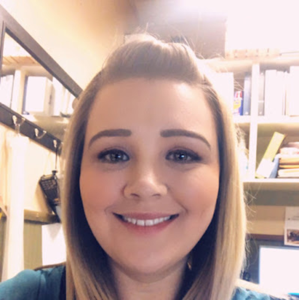 Meet your Posher, Candice